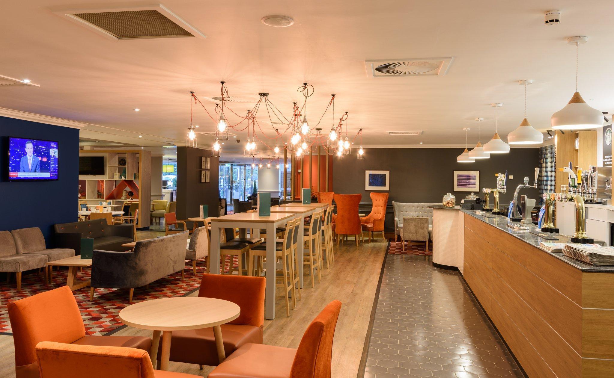 Hotel Leeds By Ihg Garforth