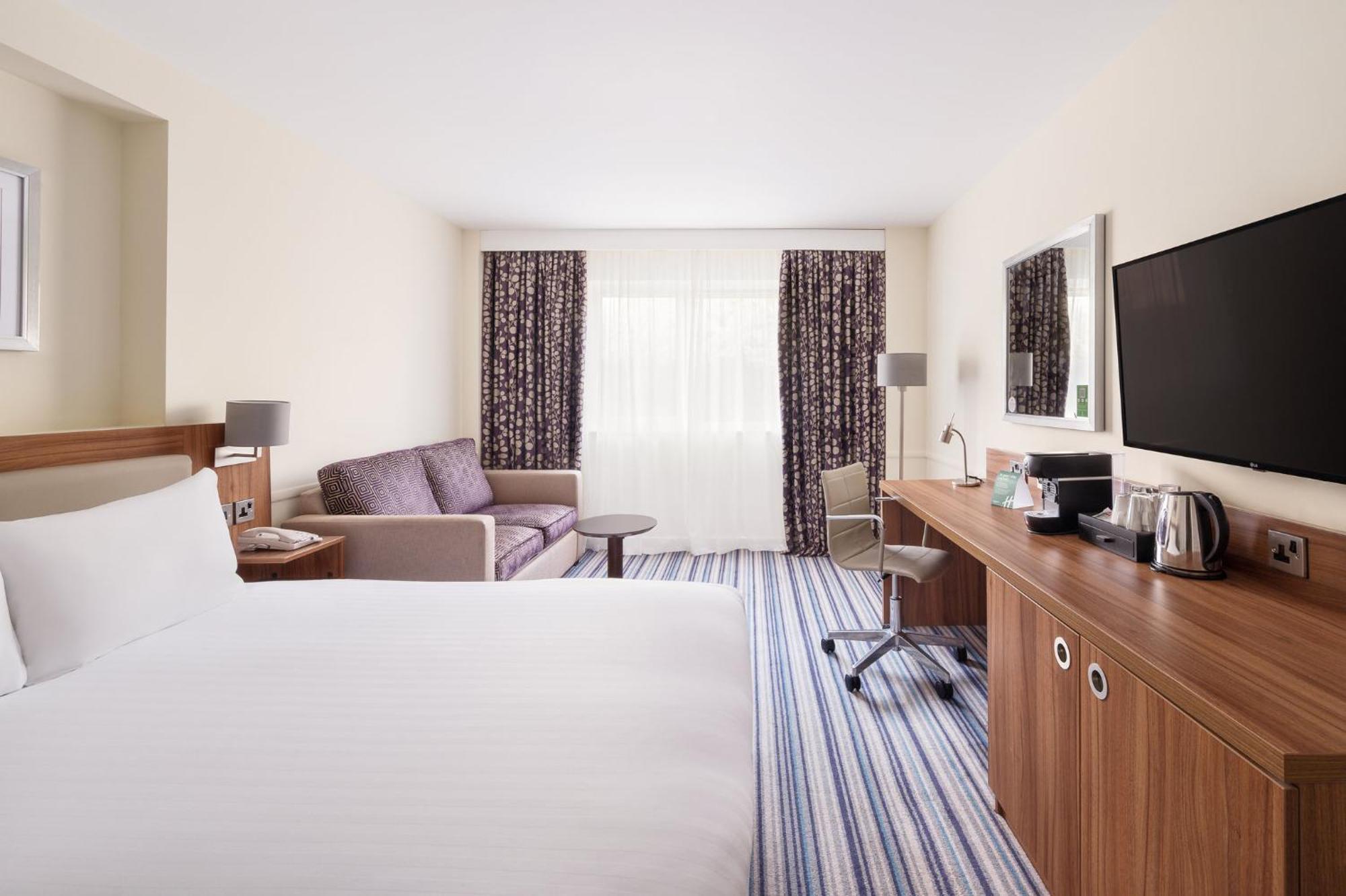 Leeds By Ihg Hotel