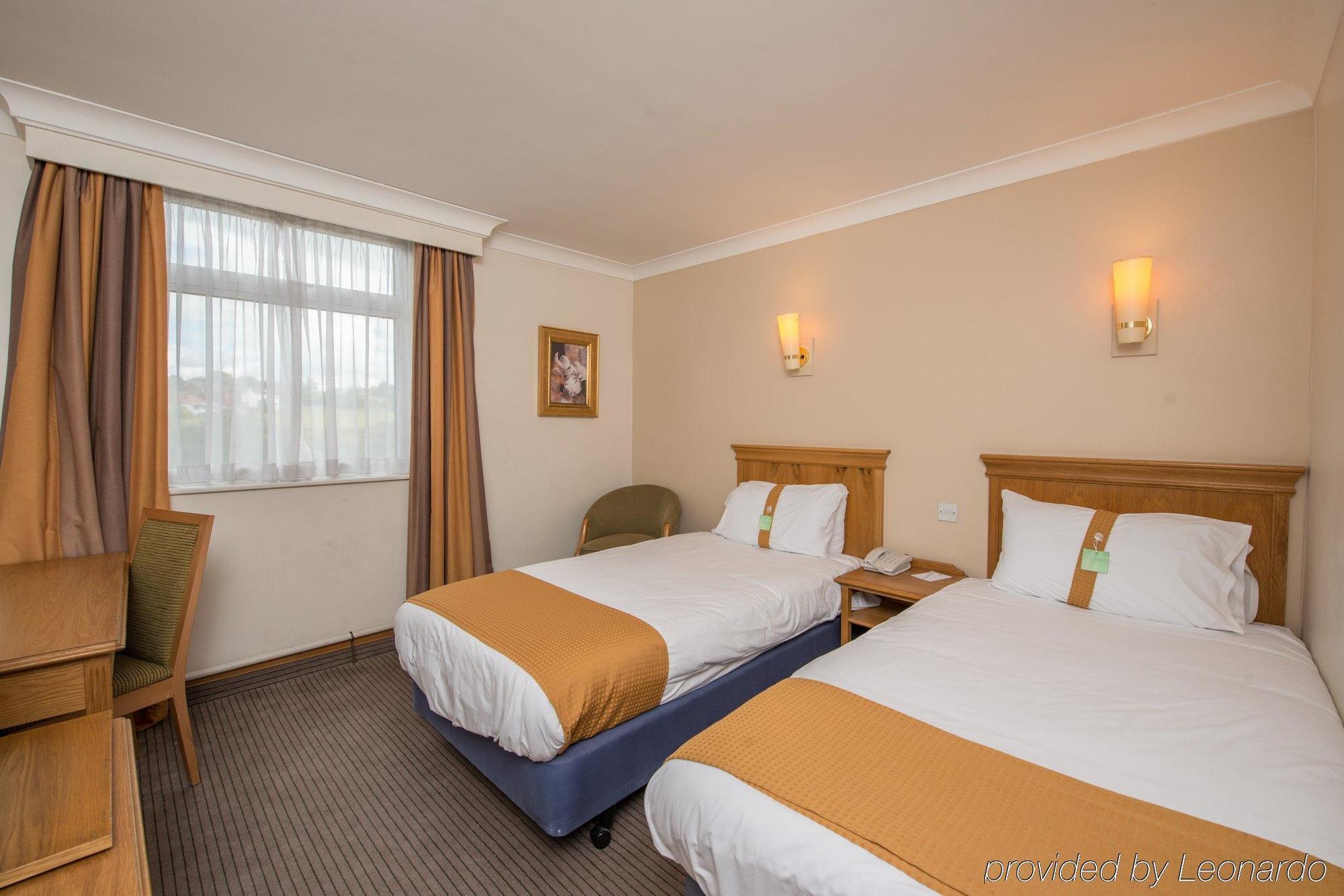 Leeds By Ihg Hotel 4*